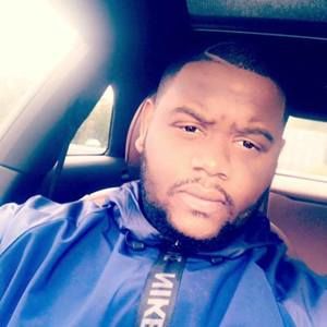 Meet your Posher, Emmanuel